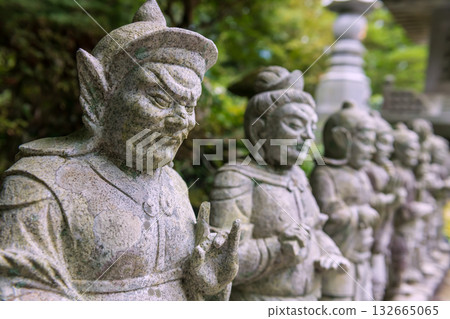 ancient warior statues located at Futagoji Temple, Kunisaki, Oita 132665065