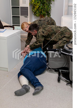 Engaging in Emergency Response Training to Enhance Skills for Handling Critical Situations Engaging in Emergency Response Training to Enhance Skills for Handling Critical Situations 132665102