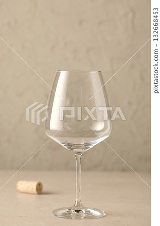 empty clean wine glass 132668453