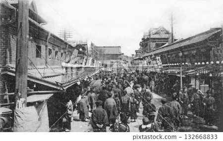 老照片,1918-1933 年,東京淺草仲見世街 老照片,1918-1933 年,東京淺草仲見世街 132668833