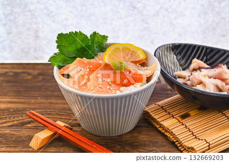 Seafood bowl with cherry salmon Seafood bowl with cherry salmon 132669203