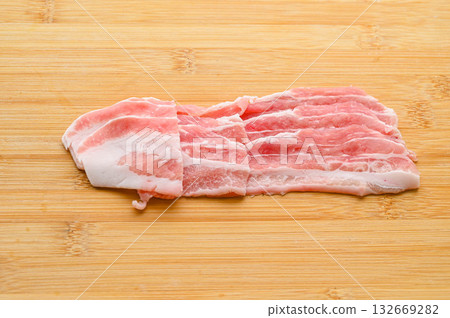 來自西班牙的五花肉 132669282