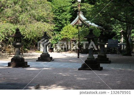 Lanterns in the precincts of a shrine Lanterns in the precincts of a shrine 132670501