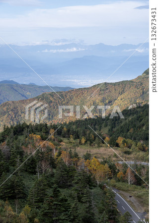 Autumn scenery of the Shiga-Kusatsu Highlands route and mountains 132673431