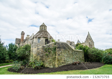 Historic stone buildings and beautifully manicured gardens in Nyman Park, on the outskirts of London 132673703