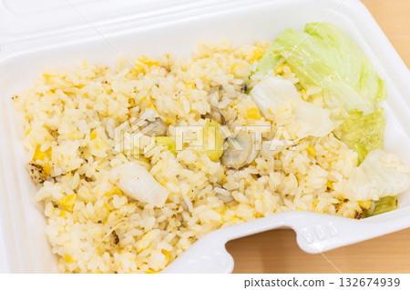 Delicious seafood lettuce fried rice bento Delicious seafood lettuce fried rice bento 132674939