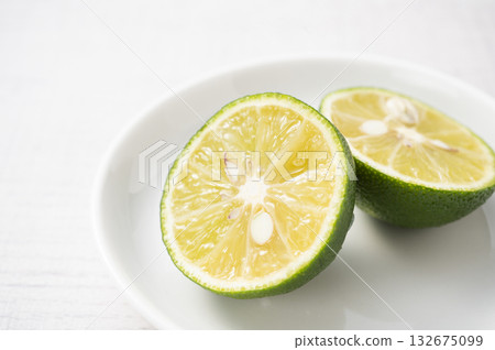 酸橘 132675099