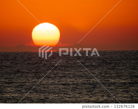Sunrise over sea 132676126