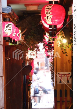 Red lanterns in the alleys of Hozenji Yokocho, Osaka Red lanterns in the alleys of Hozenji Yokocho, Osaka 132676149