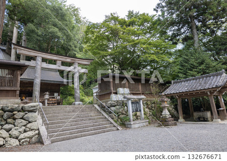 入川神社下殿(攝於2025年8月) 入川神社下殿(攝於2025年8月) 132676671