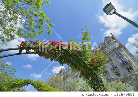 Roses blooming under the arches of the Promenade Pereire in Paris, France (Photo taken on May 8, 2022) Roses blooming under the arches of the Promenade Pereire in Paris, France (Photo taken on May 8, 2022) 132679691
