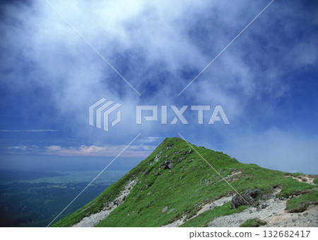 Material Dictionary Vol.94 Landscape of the Four Seasons and Peace. High quality photo 132682417