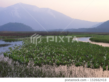 Material Dictionary Vol.94 Landscape of the Four Seasons and Peace. High quality photo 132682418