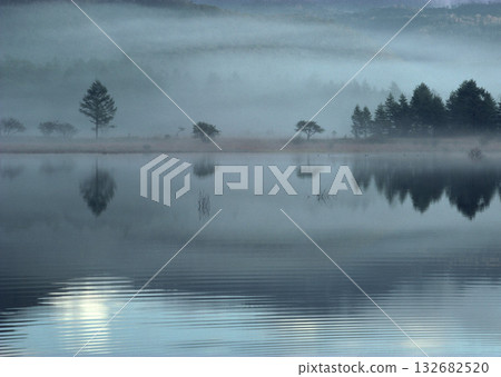 Material Dictionary Vol.94 Landscape of the Four Seasons and Peace. High quality photo Material Dictionary Vol.94 Landscape of the Four Seasons and Peace. High quality photo 132682520