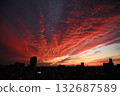 落日的天空 132687589