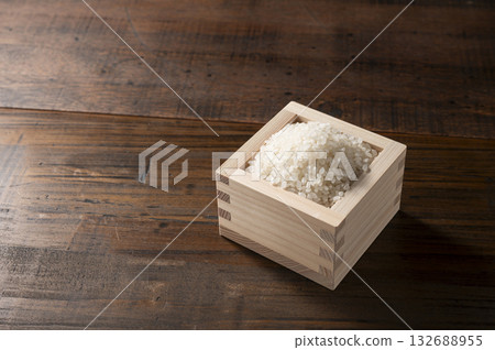 1 杯生米 1 杯生米 132688955