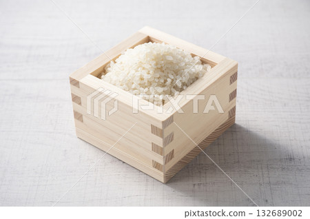 1 杯生米 132689002