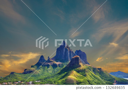 sunset in the tropical islands. beautiful panorama view of the beach in palawan, philippines 132689835