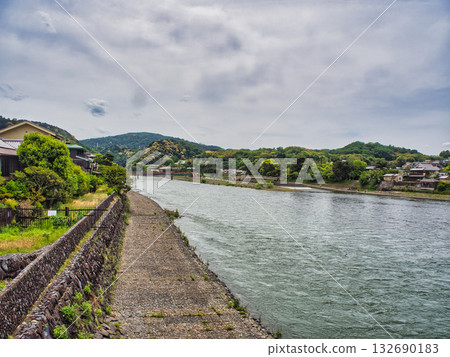 Byodoin Temple Phoenix Hall in Uji (Uji City, Nara Prefecture, Summer) Byodoin Temple Phoenix Hall in Uji (Uji City, Nara Prefecture, Summer) 132690183