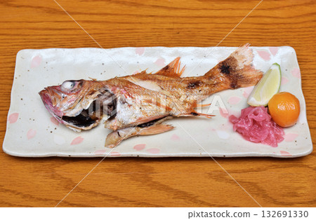 Doederleinia berycoides / Rosy seabass Doederleinia berycoides / Rosy seabass 132691330