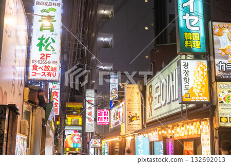 東京：新大久保韓國城的街道 132692013