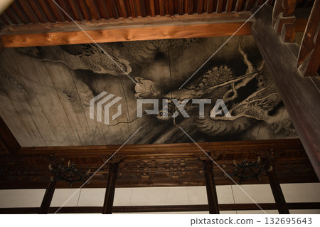 Tofukuji Temple Main Hall Ceiling Painting Dragon 1 132695643
