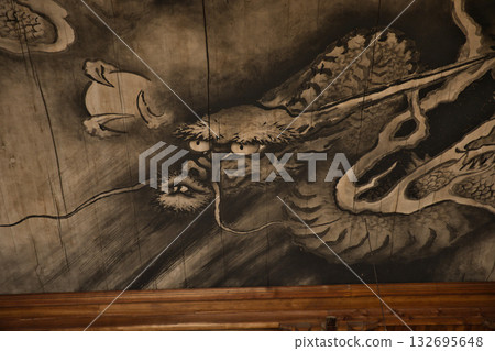 東福寺正殿天頂龍圖 6 132695648