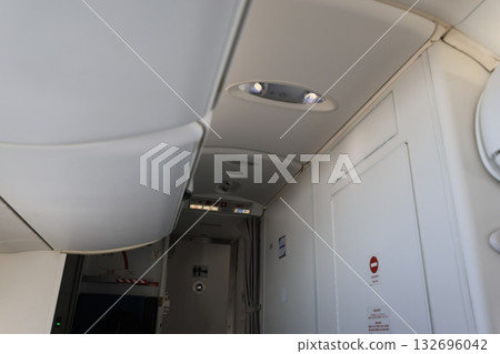 飛行 飛行 132696042