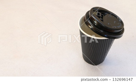 紙杯和邊緣 132696147