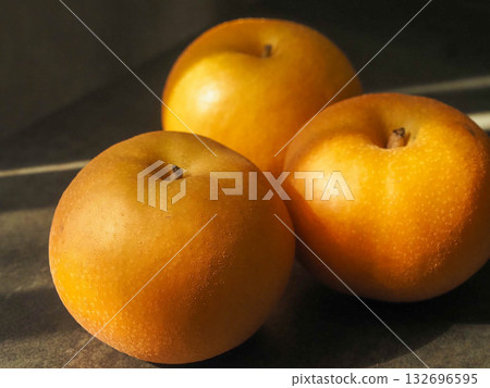 Autumn taste pears 132696595