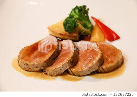 Roast pork Roast pork 132697223