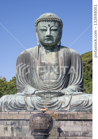 湛藍的天空和鎌倉大佛。 132698001