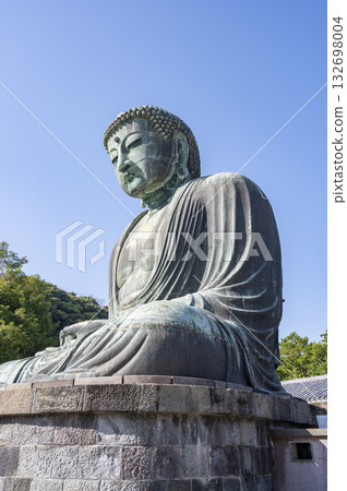 湛藍的天空和鎌倉大佛。 132698004