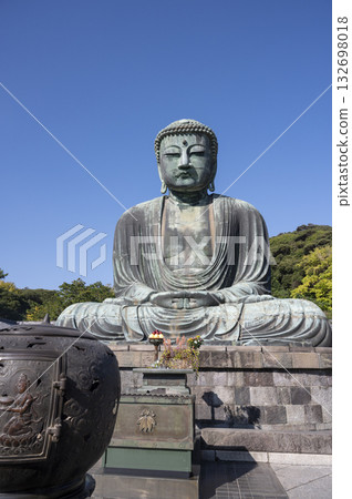 Refreshing blue sky and the Great Buddha of Kamakura Refreshing blue sky and the Great Buddha of Kamakura 132698018