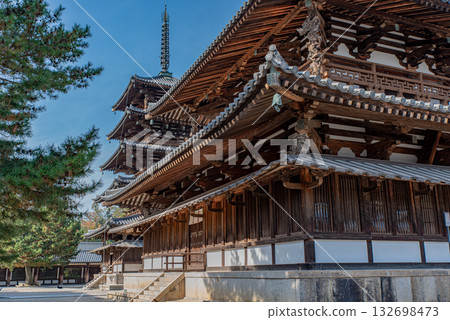 Horyu-ji Temple Kendo和五層寶塔 132698473