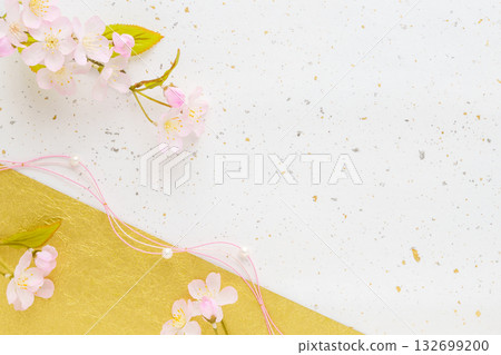 背景資料為日本紙和水引紙，飾以櫻花和金箔。 132699200