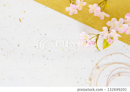 背景資料為日本紙和水引紙，飾以櫻花和金箔。 132699201