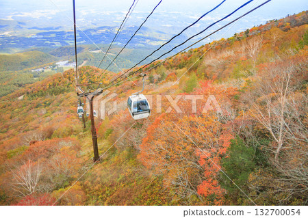 阿達塔拉山在秋葉繁茂之時最迷人。 阿達塔拉山在秋葉繁茂之時最迷人。 132700054
