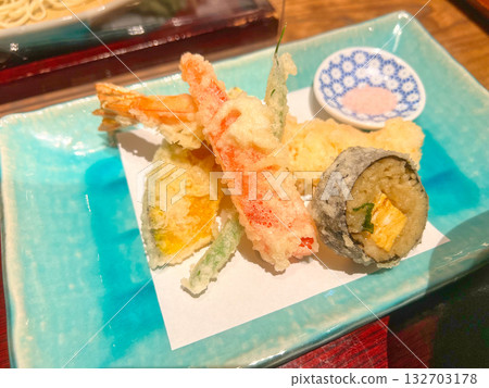 Platter of tempura Platter of tempura 132703178