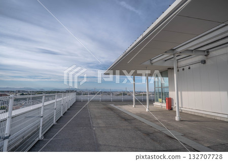 Machida City Hall (Rooftop Observation Terrace) [Machida City, Tokyo] 132707728