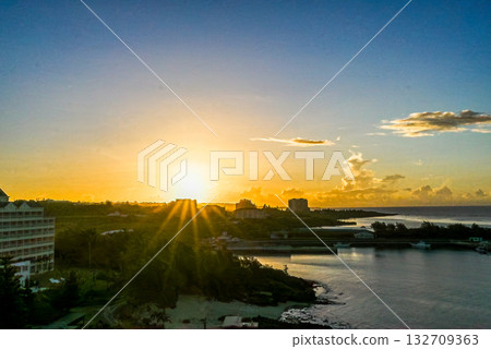 美麗的海灘日出 美麗的海灘日出 132709363