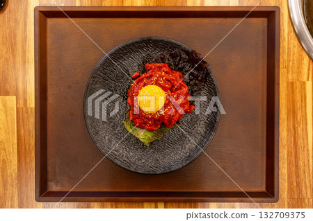 Korean food. Korean beef tartare Korean food. Korean beef tartare 132709375