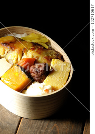 烤魚午餐 132710617