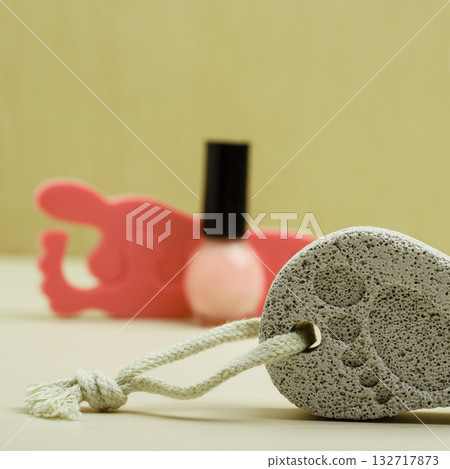 Pedicure accessories set tools closeup 132717873