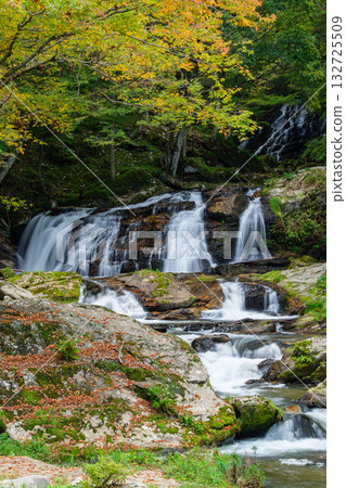 Canyon waterfall Canyon waterfall 132725509