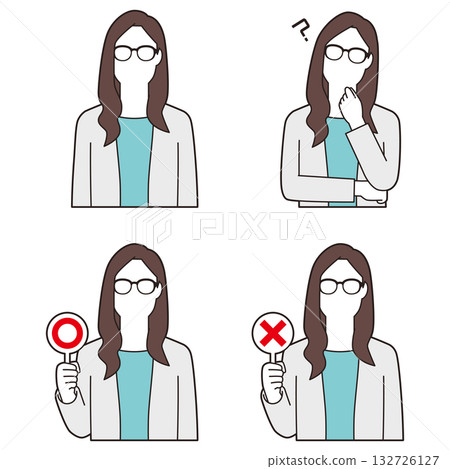 戴眼鏡的女商務人士① 132726127