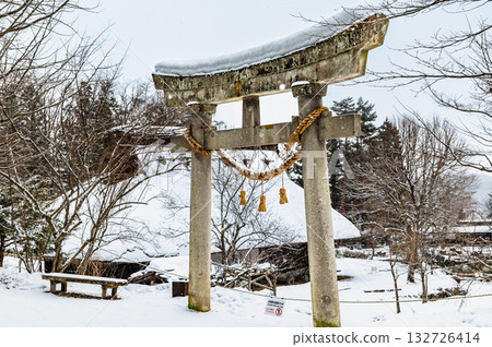 岐阜，白雪皚皚的飛驒村 132726414