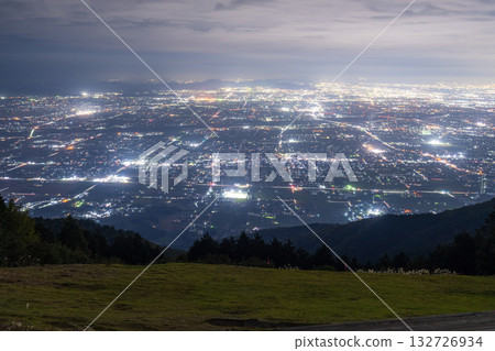 Gifu Prefecture: Ikedayama Night View - The largest night view spot in the Tokai region Gifu Prefecture: Ikedayama Night View - The largest night view spot in the Tokai region 132726934