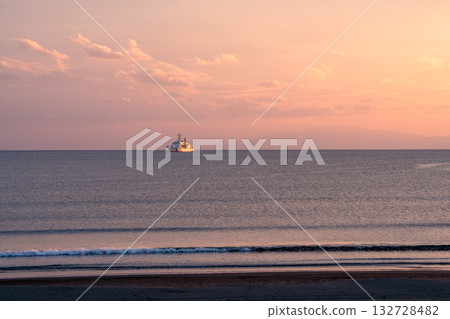 湘南久沼海岸與船舶 132728482