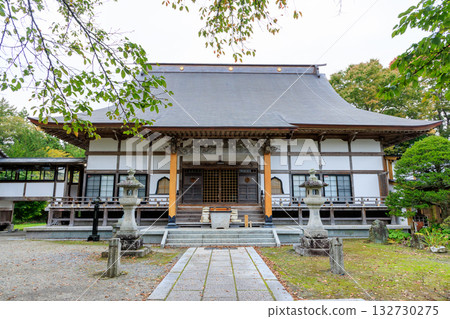 Autumn at Jokenji Temple on Mount Renpo in Tono, Iwate Prefecture Autumn at Jokenji Temple on Mount Renpo in Tono, Iwate Prefecture 132730275